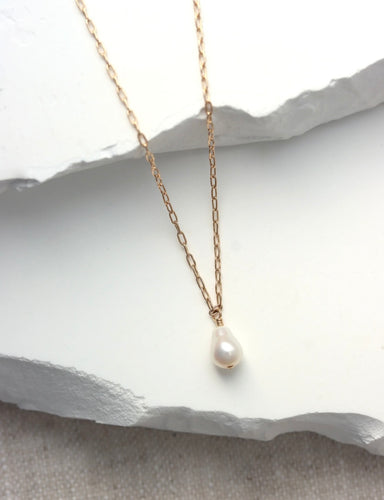 Lumi Necklace