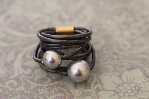 Leather Band Pearl Ring