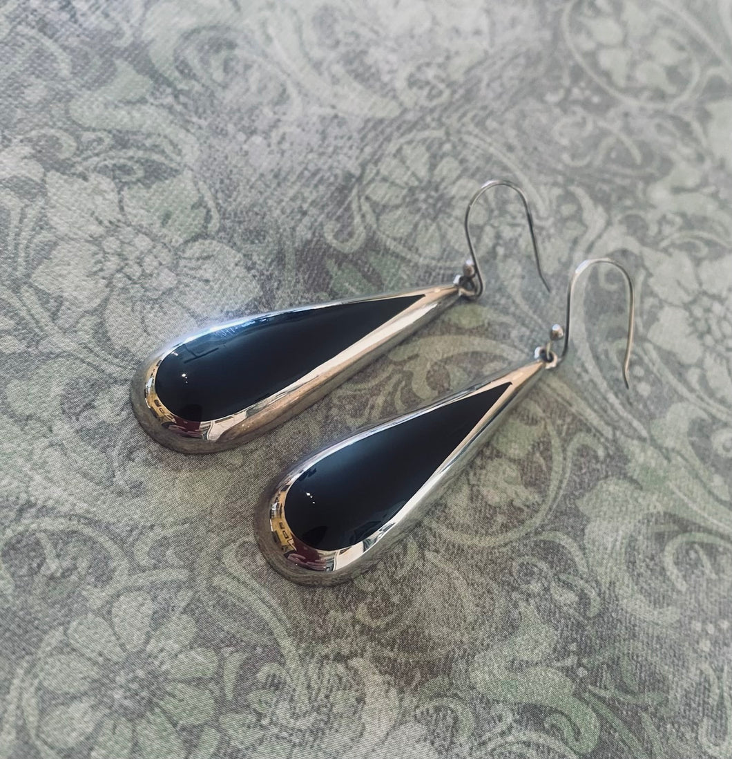 Oval Onyx Earrings