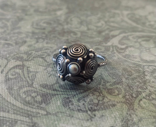 Vintage Swirls Pearl Ring