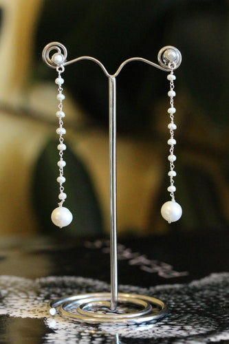 Vista Pearl Dangle Earrings